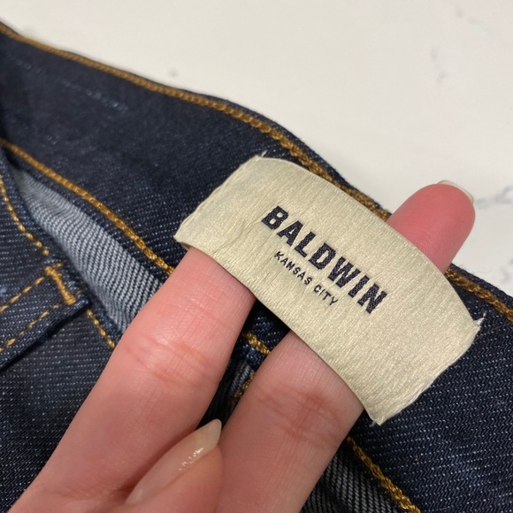 Baldwin Kansas City ‘KARLIE’ High Rise Crop Skinny - Picture 3 of 6
